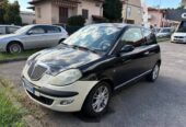 YPSILON 1.3 MJT 75 CV MODAMILANO-AUTO PER COMMERC